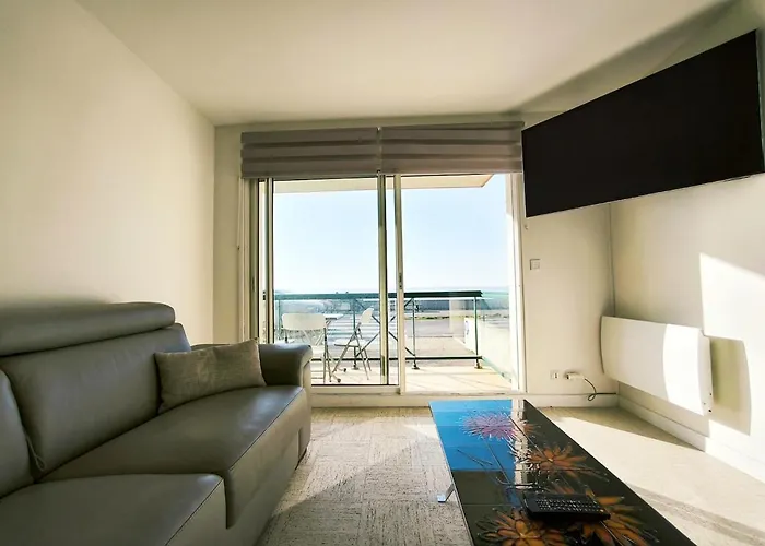 Echappée Bleue, Vue Proche De Tharon-plage Appartement *